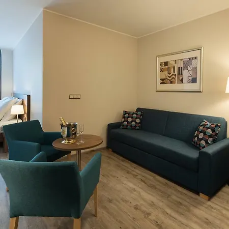 Melantrich Old Town Otel 3*