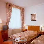 Hotel Melantrich Old Town 3*