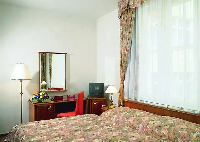 Melantrich Old Town 3*